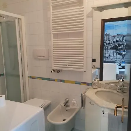 Apartament Zsuzsa Lak Mestre